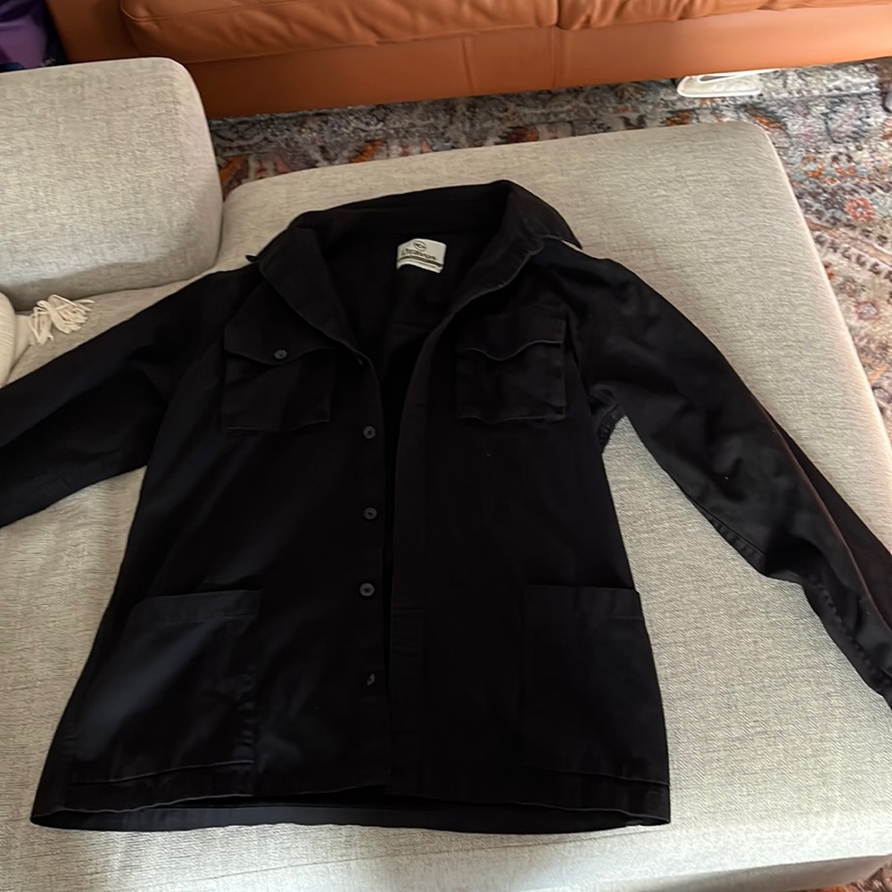 Black button up jacket, could be unisex, denim like faberic, size M/L